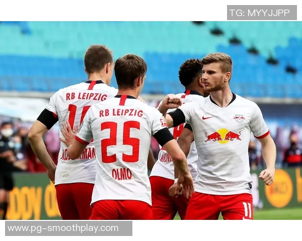 中超赛场巴黎圣日耳曼与莱比锡战平帽子戏法引发全场热烈反响