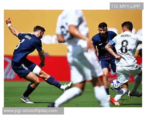 德甲激战：马竞大胜巴黎圣日耳曼补时进球点燃全场激情